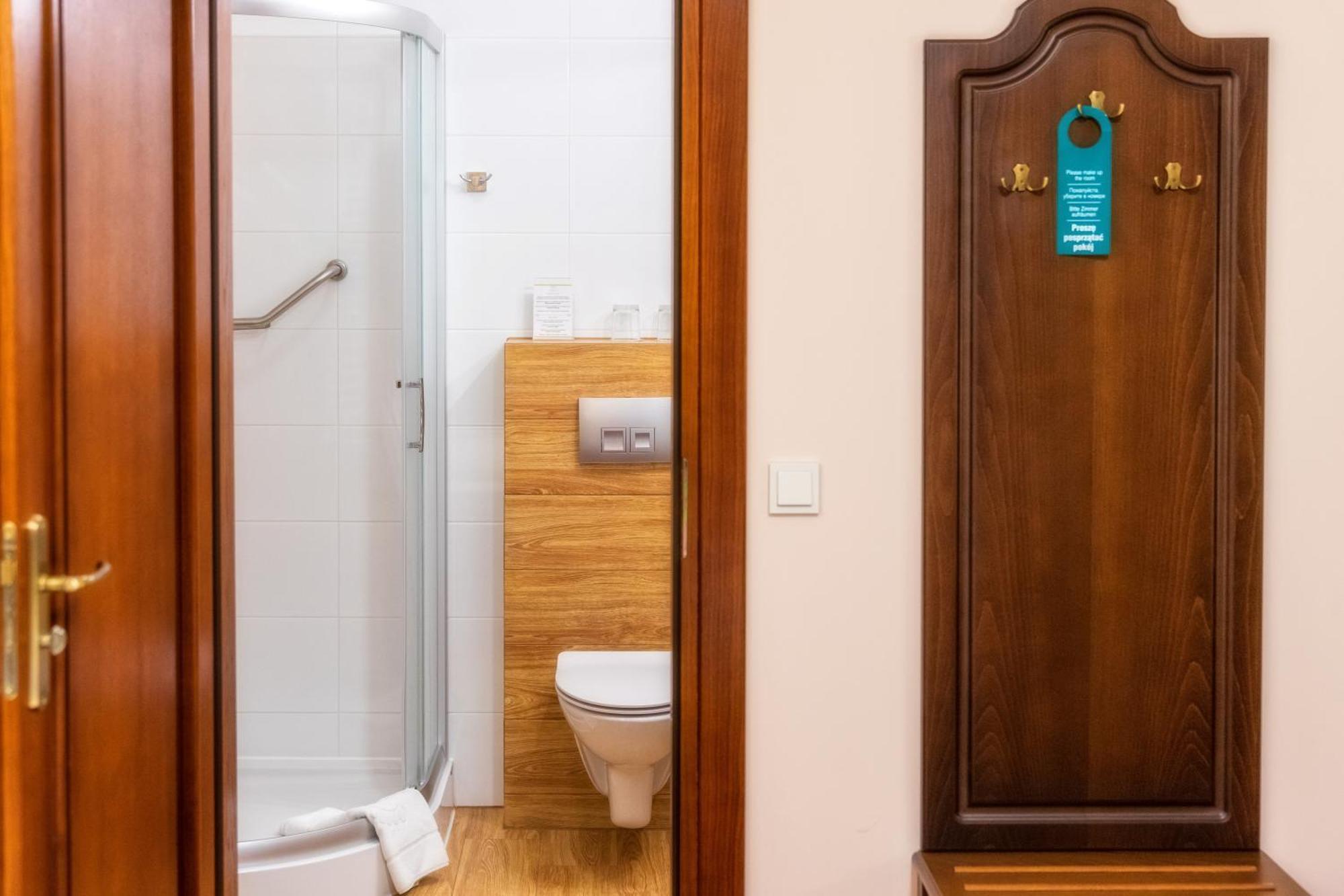 Dworek Skawinski Skawina Ngoại thất bức ảnh